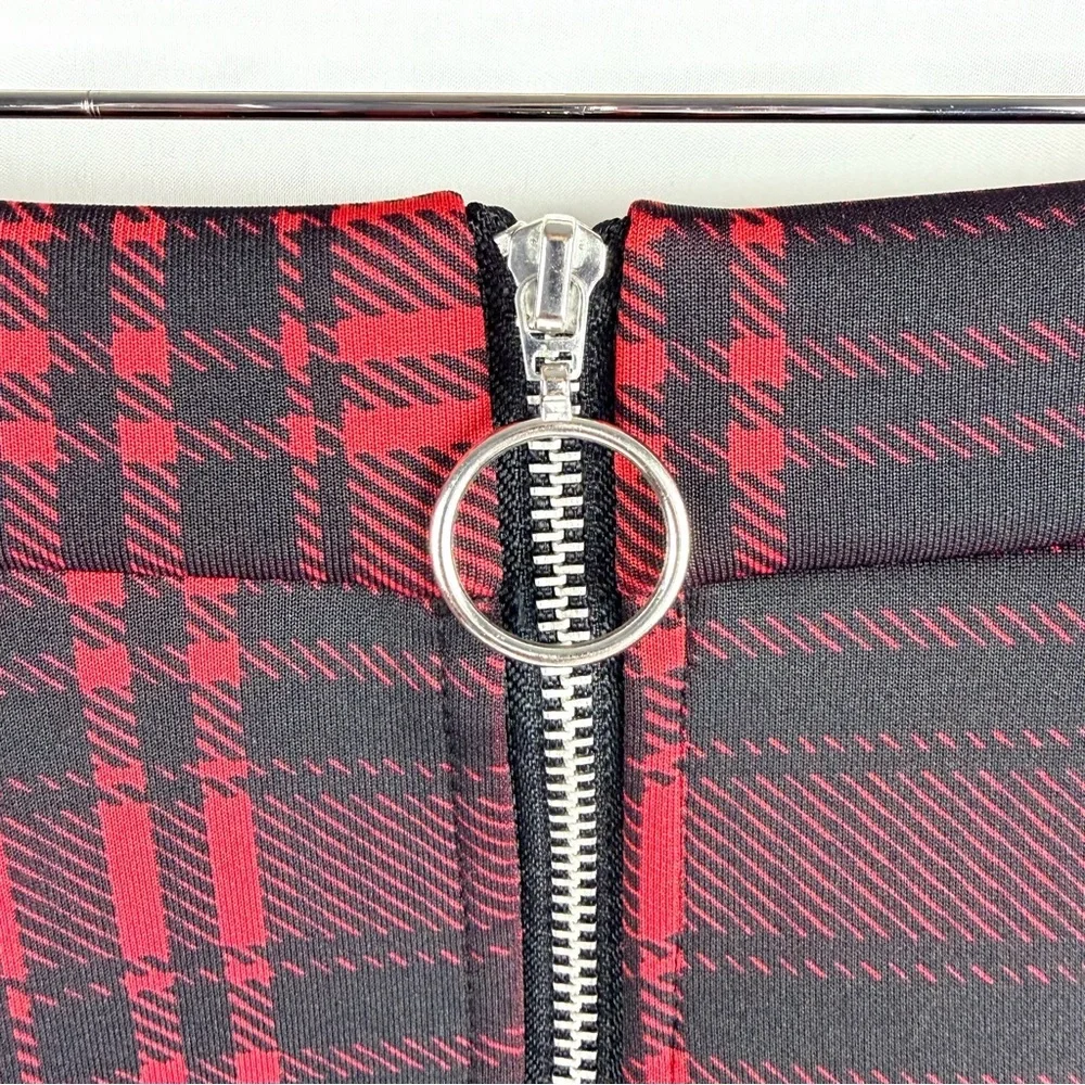 Hot Topic Red Black Plaid Skater Skirt Zip Front Size Medium